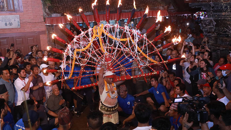 वीरेन्द्रभक्त श्रेष्ठले पाँचौँपटक जिब्रो छेड्ने
